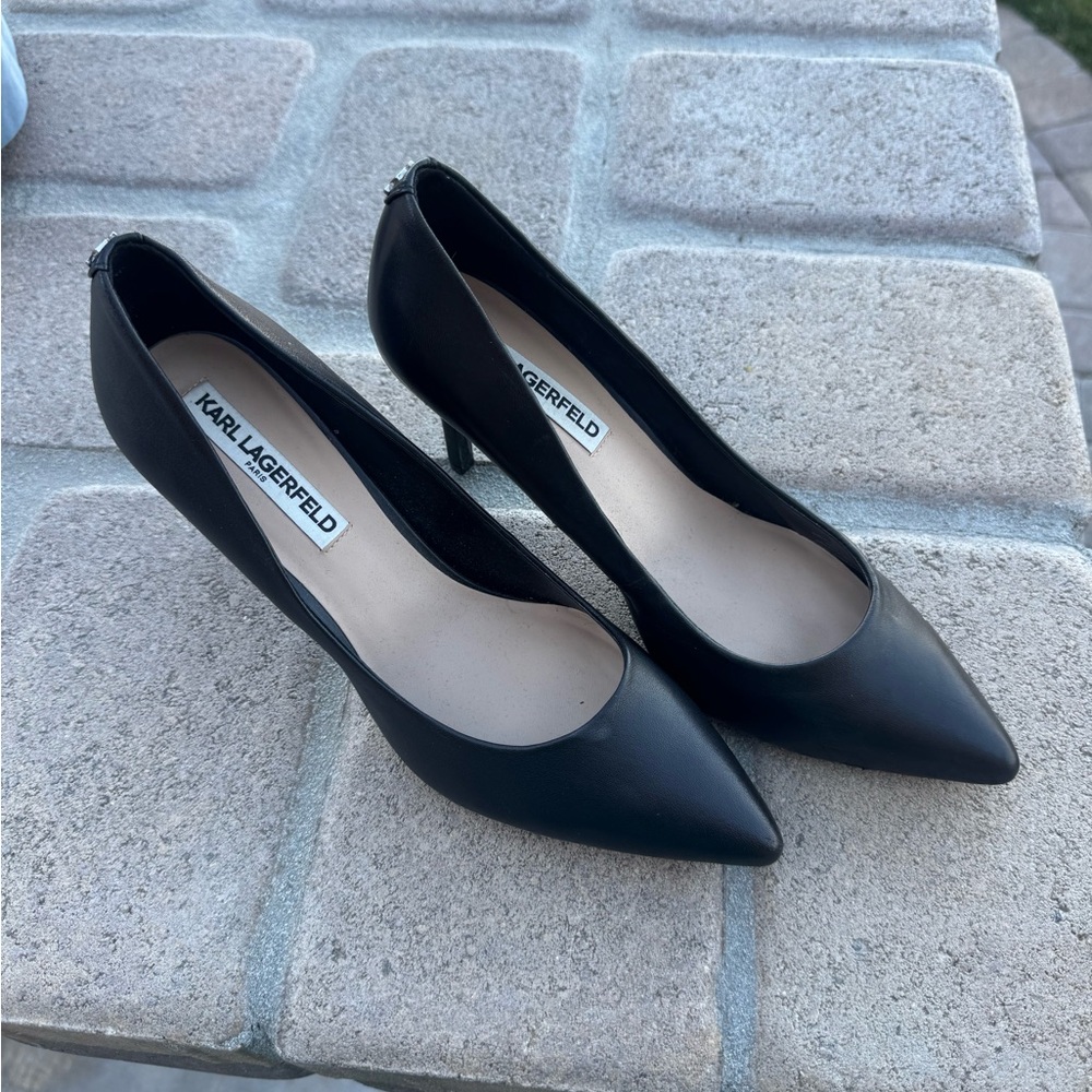 Karl Lagerfeld Classic Black Heels Size 8